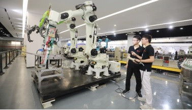 广州酒家携手两家企业战略合作，构建智能制造示范基地的软件引擎