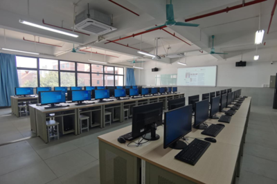 软件服务新突破 学院动态引领产学研一体化发展